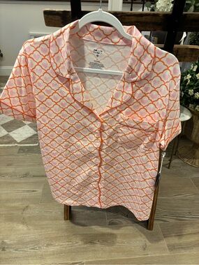 Roller Rabbit Pink & Orange Geometric Button-Up Top and Shorts - Size Medium NWT